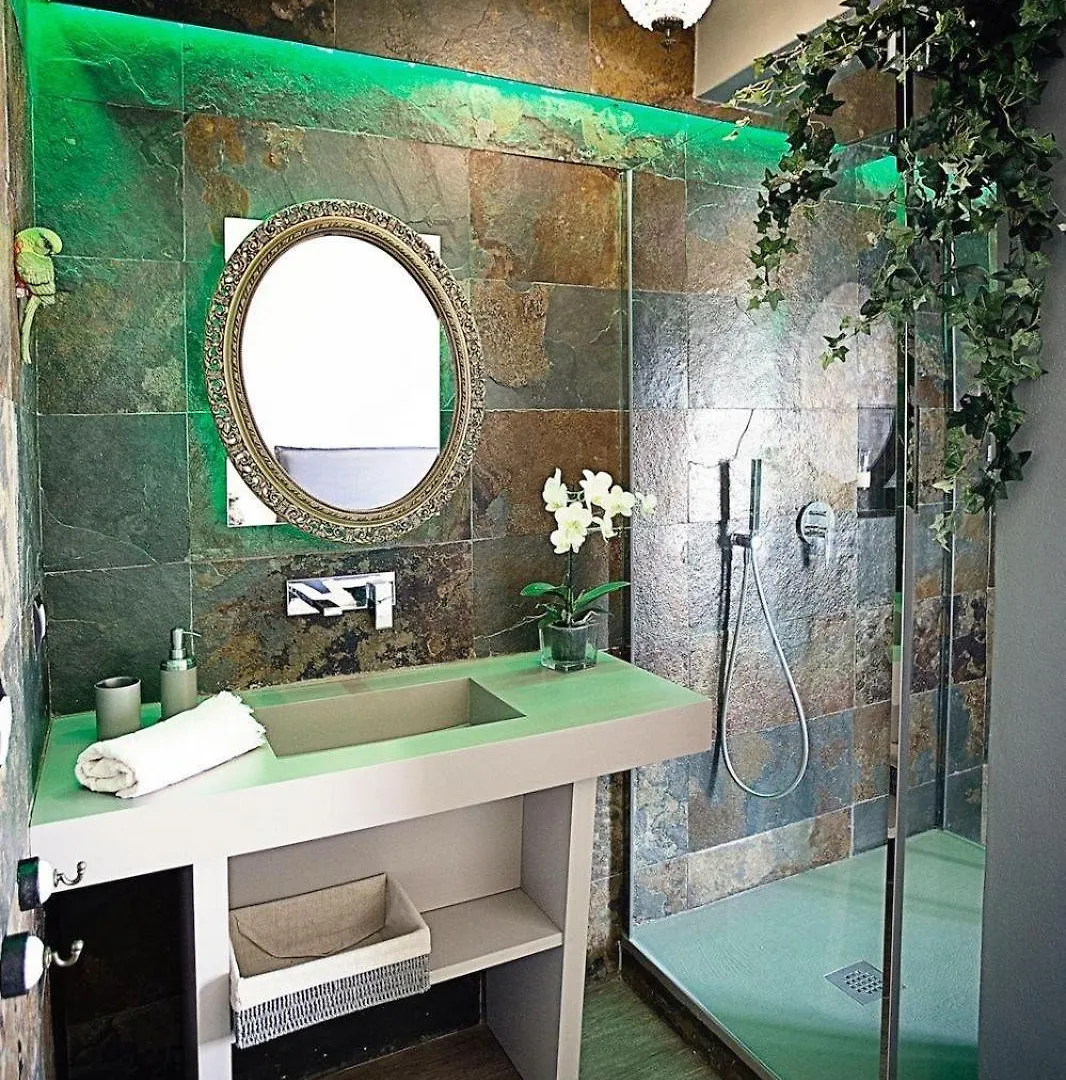 Livemalaga Alderete Suite 0*,  Spanje